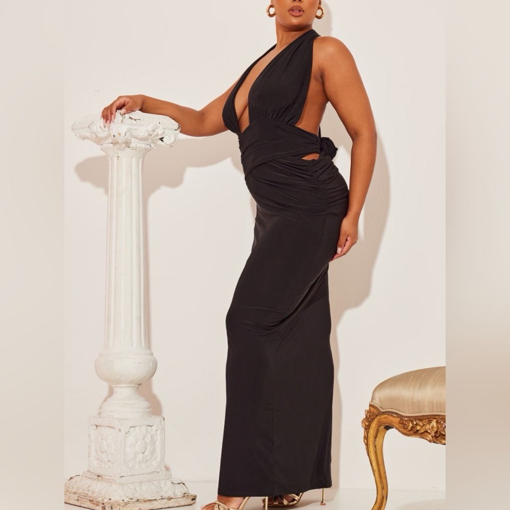 4/$19 NWT PrettyLittleThing black slinky extreme plunge maxi halter tie dress - Picture 2 of 8